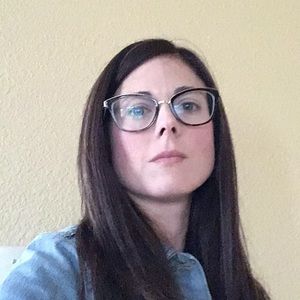 Meet your Posher, Lilizabeth